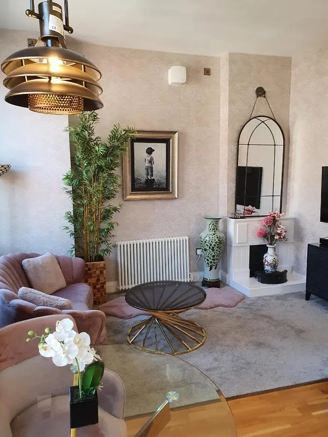 Apartment 6 Rowntree House يورك